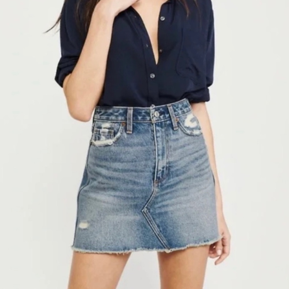 Abercrombie & Fitch Natural Rise Denim Jean Skirt Size 6
